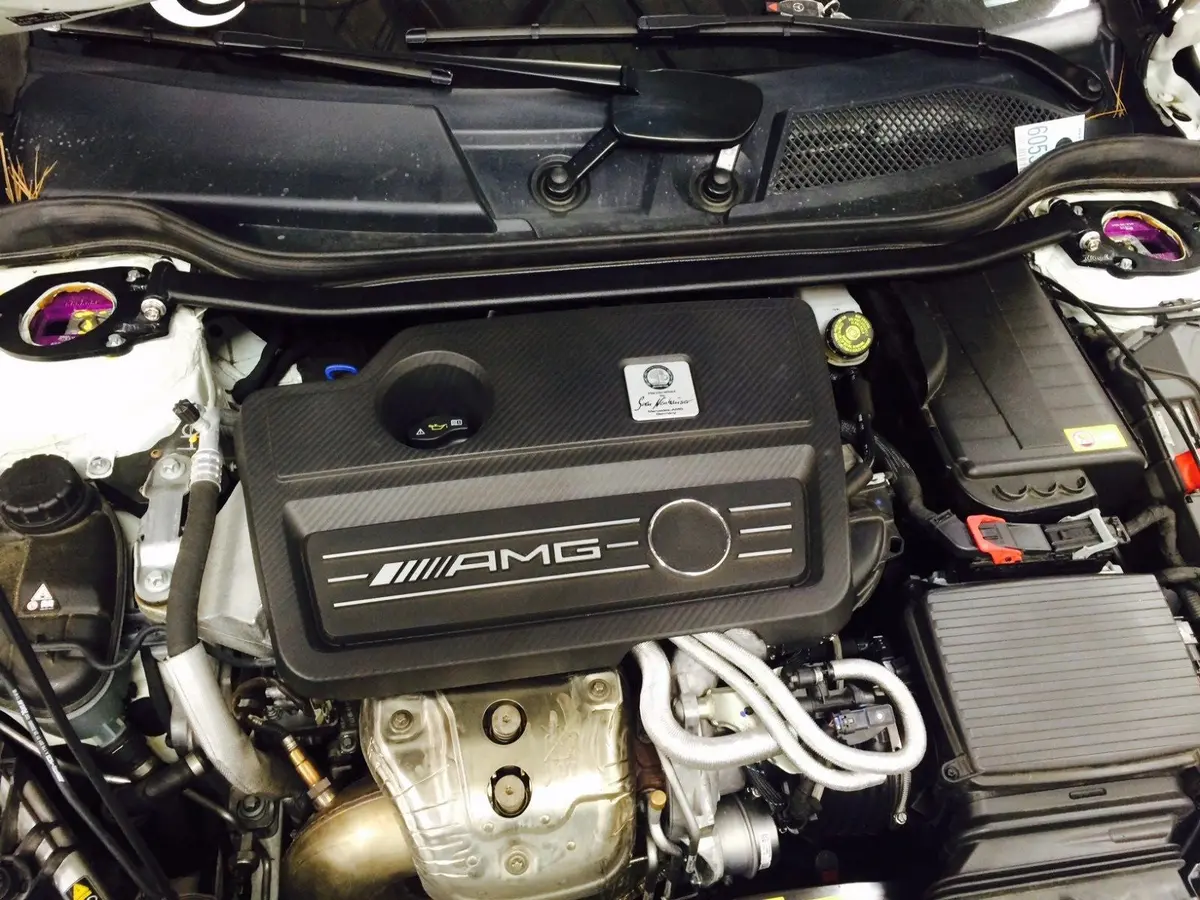 Shifteck Cla / Gla Front Strut Bar 1