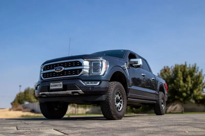 Cognito 21-23 Ford F-150 4Wd 2.5In Performance Leveling Kit W/ Elka 2.0 Ifp Shocks 2