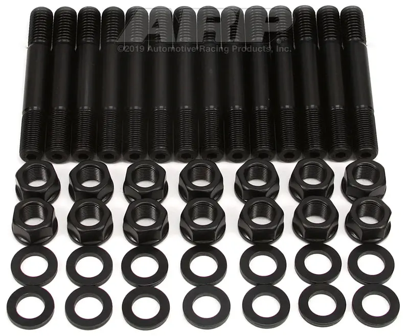 Arp Jeep 4.0L Inline 6 Cyl Main Stud Kit 1
