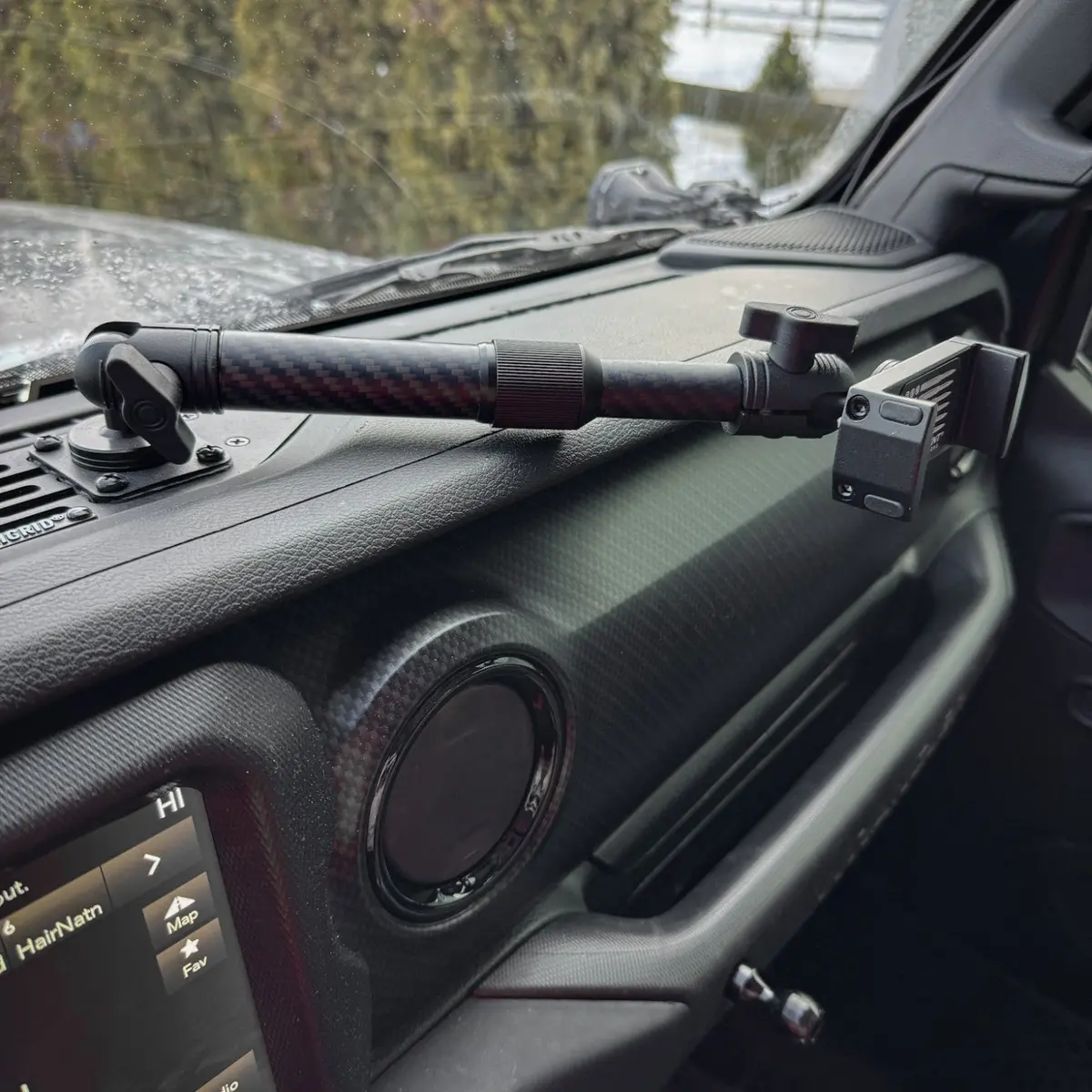 Telescoping Matte Color Carbon Fiber Mounting Arms With 20Mm Connector Ends 3