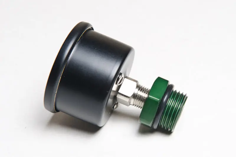 Radium Engineering 0–100 Psi Fuel Pressure Gauge With Integrated 8An Fitting 1
